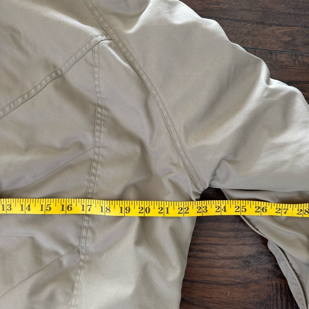Mainframe Vintage 80s Puffer Skit Coat Tan and Red Womens Size S - Picture 12 of 15